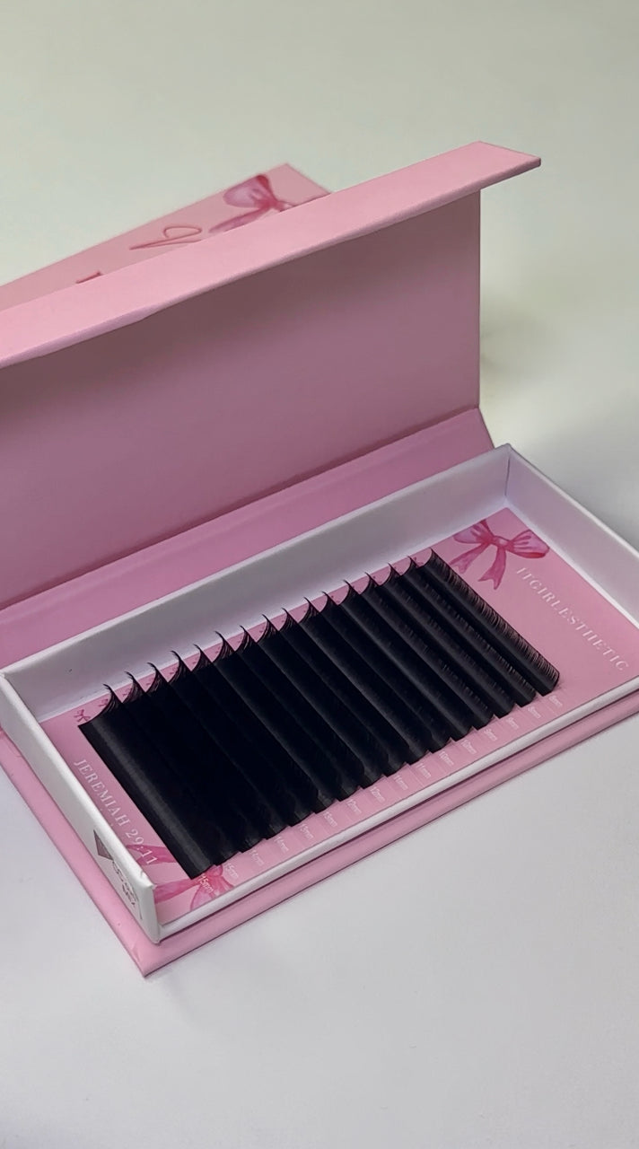 My ItGirl Essentials- Mixed Lengths